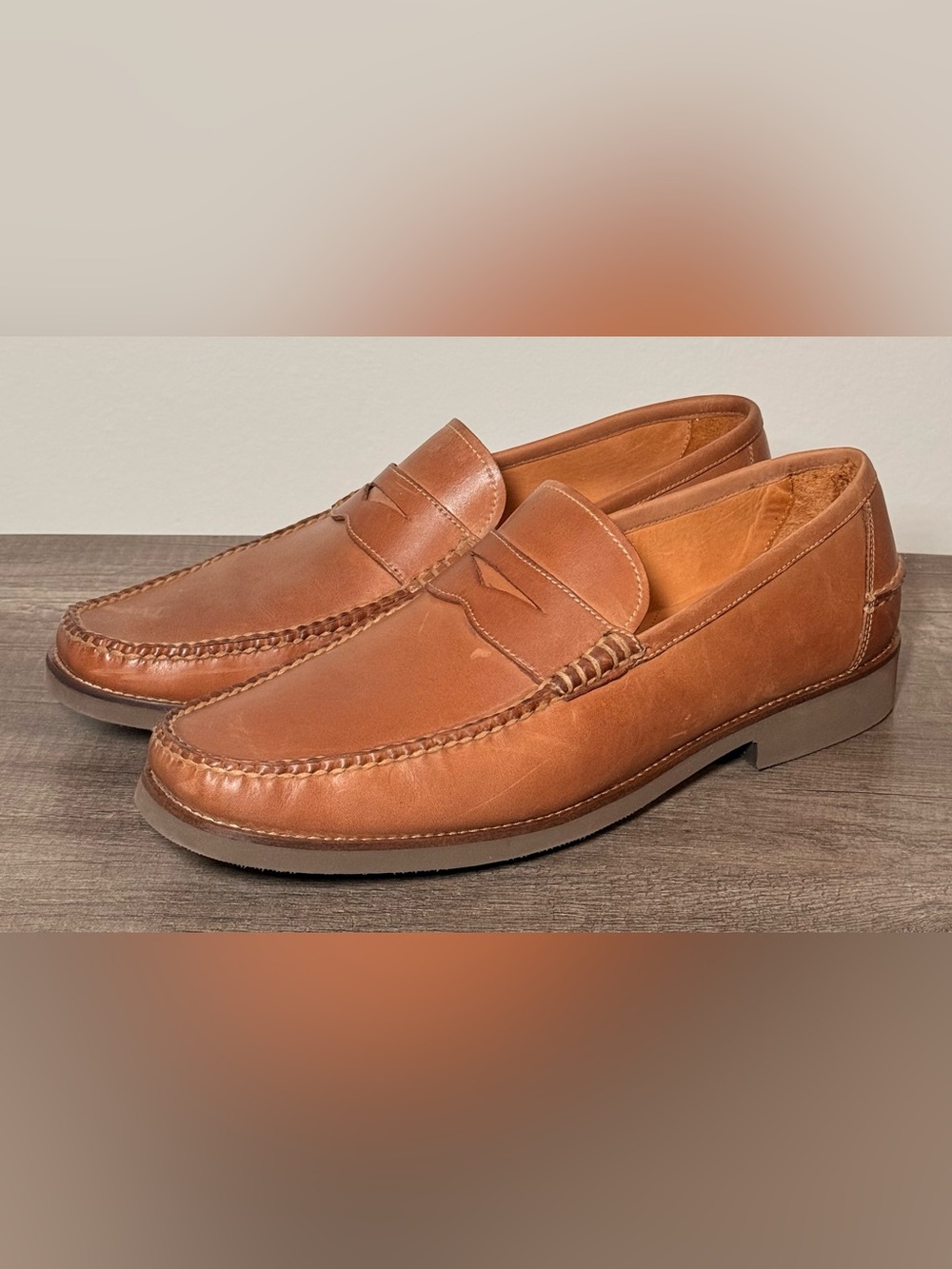 Peter Millar Crown Men’s handsewn leather penny loafers size 11.5